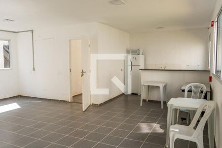 Apartamento para alugar com 42m², 2 quartos e sem vaga Apartamento para alugar com 42m², 2 quartos e sem vagaÁrea comum - Salão de festas