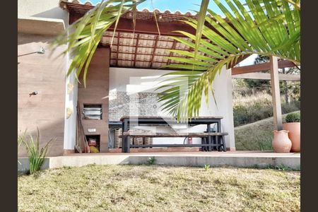 Casa de condomínio à venda com 169m², 3 quartos e 2 vagasÁrea comum