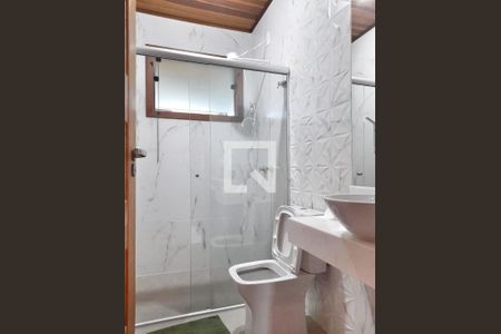 Casa de condomínio à venda com 169m², 3 quartos e 2 vagasBanheiro