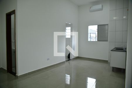Sala/ Quarto de kitnet/studio para alugar com 0 quarto, 35m² em Centro, São Bernardo do Campo