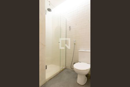 Detalhe do banheiro  de kitnet/studio à venda com 1 quarto, 36m² em Leblon, Rio de Janeiro