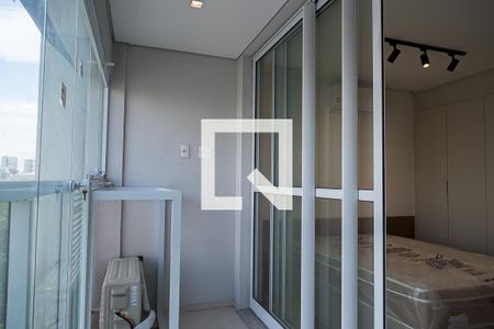 Studio à venda com 25m², 1 quarto e sem vaga Studio à venda com 25m², 1 quarto e sem vagaVaranda