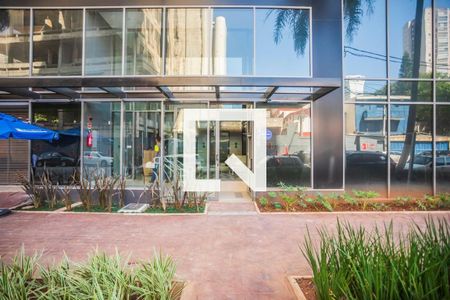 Studio à venda com 25m², 1 quarto e sem vaga Studio à venda com 25m², 1 quarto e sem vagaFachada