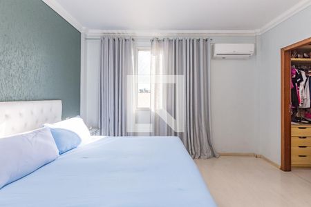 Apartamento à venda com 140m², 4 quartos e 2 vagas Apartamento à venda com 140m², 4 quartos e 2 vagasSuíte