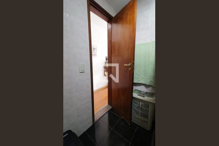 Casa à venda com 157m², 3 quartos e 2 vagasBanheiro da Suíte 2