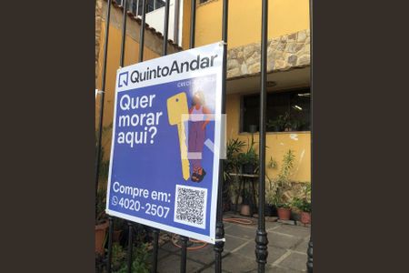 Casa à venda com 157m², 3 quartos e 2 vagasPlaquinha