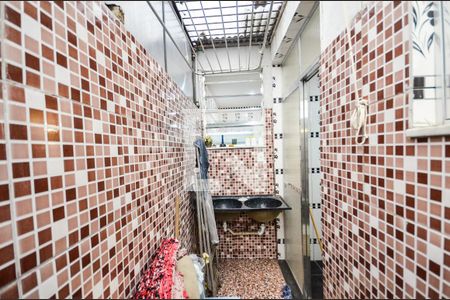 Apartamento à venda com 72m², 2 quartos e 1 vagaÁrea de Serviço