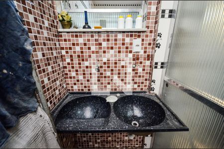 Apartamento à venda com 72m², 2 quartos e 1 vagaÁrea de Serviço