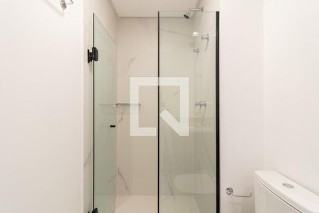 Banheiro da Suíte de apartamento para alugar com 2 quartos, 65m² em Indianópolis, São Paulo