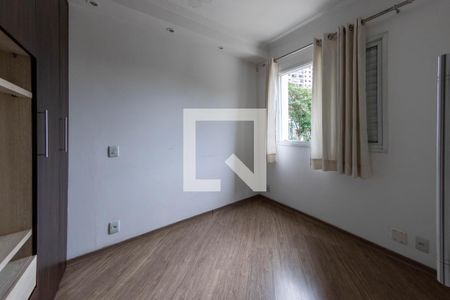 Quarto 1  de apartamento à venda com 3 quartos, 70m² em Vila Lúcia, São Paulo
