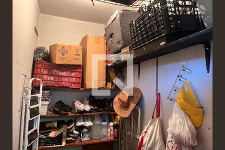 Apartamento à venda com 94m², 2 quartos e sem vagaDeposito