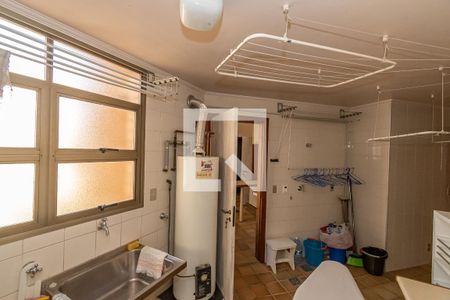 Apartamento à venda com 170m², 3 quartos e 2 vagasÁrea de Serviço