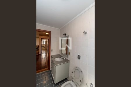 Apartamento à venda com 170m², 3 quartos e 2 vagasBanheiro 