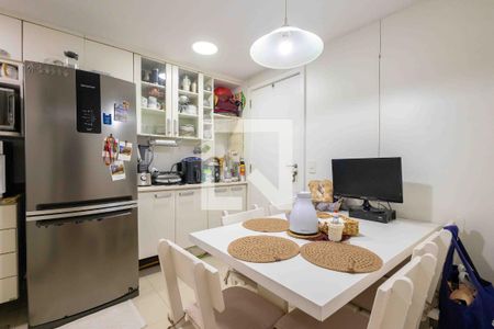 Apartamento à venda com 164m², 4 quartos e 3 vagasCozinha