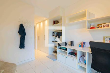 Apartamento à venda com 164m², 4 quartos e 3 vagasSuíte 3