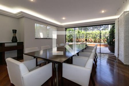 Apartamento à venda com 420m², 3 quartos e 5 vagasÁrea comum - Salão de festas