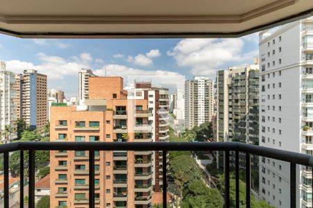 Apartamento à venda com 420m², 3 quartos e 5 vagasVaranda