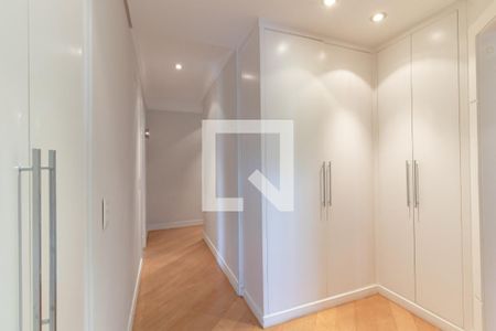 Apartamento à venda com 420m², 3 quartos e 5 vagasCorredor