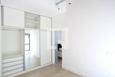 Quarto  de kitnet/studio para alugar com 1 quarto, 85m² em Savassi, Belo Horizonte