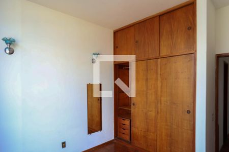 Quarto de apartamento à venda com 1 quarto, 40m² em Funcionários, Belo Horizonte