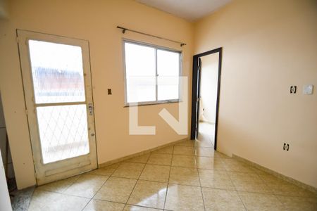 Casa para alugar com 60m², 1 quarto e sem vaga Casa para alugar com 60m², 1 quarto e sem vagaSala