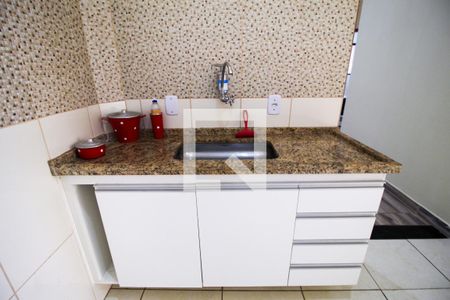 Apartamento para alugar com 100m², 2 quartos e 1 vaga Apartamento para alugar com 100m², 2 quartos e 1 vagaCozinha
