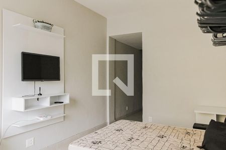 Sala/Quarto de apartamento para alugar com 1 quarto, 45m² em Copacabana, Rio de Janeiro