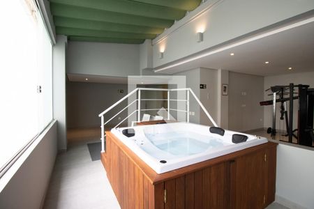 Apartamento para alugar com 180m², 3 quartos e 2 vagasJacuzzi