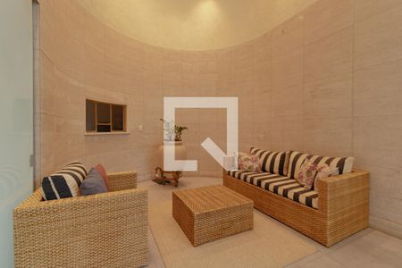 Apartamento para alugar com 180m², 3 quartos e 2 vagasHall social