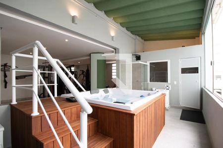 Apartamento para alugar com 180m², 3 quartos e 2 vagasJacuzzi