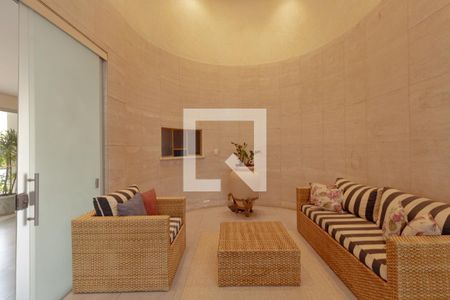 Apartamento para alugar com 180m², 3 quartos e 2 vagasHall social