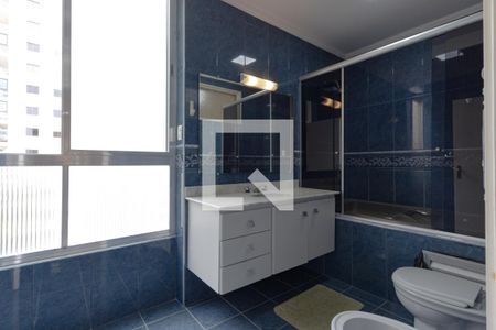 Apartamento para alugar com 180m², 3 quartos e 2 vagasBanheiro 1