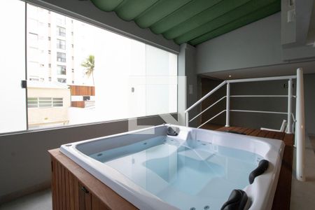 Apartamento para alugar com 180m², 3 quartos e 2 vagasJacuzzi