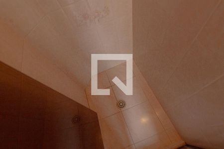 Apartamento para alugar com 180m², 3 quartos e 2 vagasBanheiro de serviço