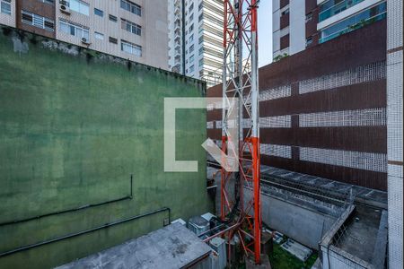 Vista de apartamento para alugar com 3 quartos, 115m² em Pompéia, Santos