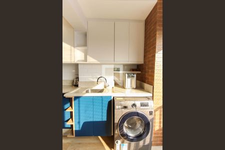 Apartamento à venda com 57m², 2 quartos e 1 vaga Apartamento à venda com 57m², 2 quartos e 1 vagaÁrea de Serviço