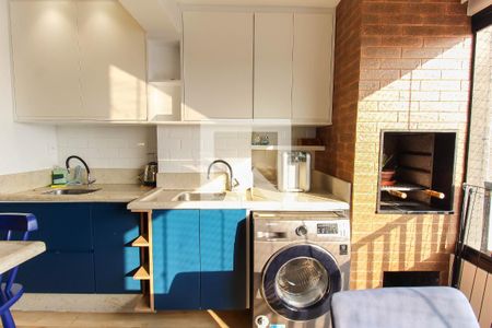 Apartamento à venda com 57m², 2 quartos e 1 vaga Apartamento à venda com 57m², 2 quartos e 1 vagaÁrea de Serviço