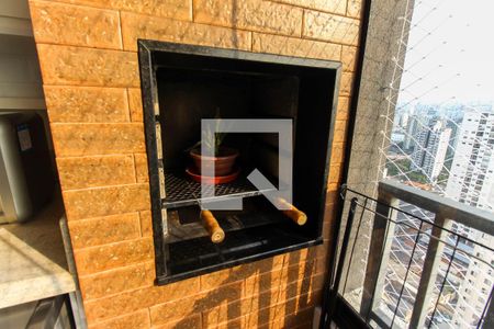 Apartamento à venda com 57m², 2 quartos e 1 vaga Apartamento à venda com 57m², 2 quartos e 1 vagaVaranda