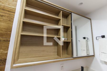 Apartamento à venda com 57m², 2 quartos e 1 vaga Apartamento à venda com 57m², 2 quartos e 1 vagaBanheiro da Suíte
