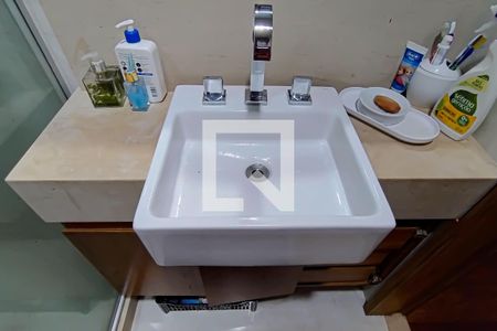 Apartamento à venda com 129m², 3 quartos e 3 vagasbanheiro social