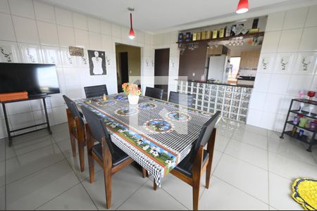 Sala de Jantar de apartamento para alugar com 3 quartos, 360m² em Residencial Fidelis, Goiânia