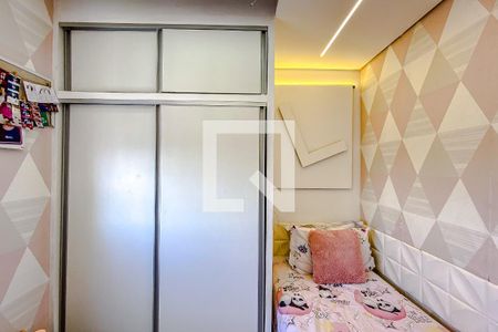 Apartamento à venda com 75m², 3 quartos e 1 vagaQuarto 2