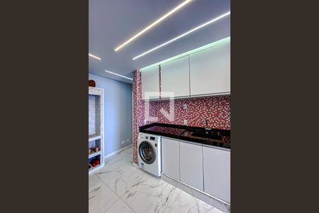 Apartamento à venda com 75m², 3 quartos e 1 vagaÁrea de Serviço