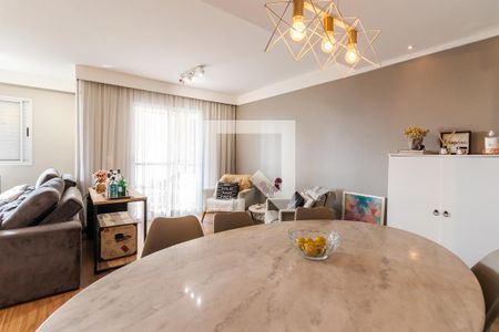 Sala de apartamento para alugar com 3 quartos, 72m² em Parque São Jorge, São Paulo