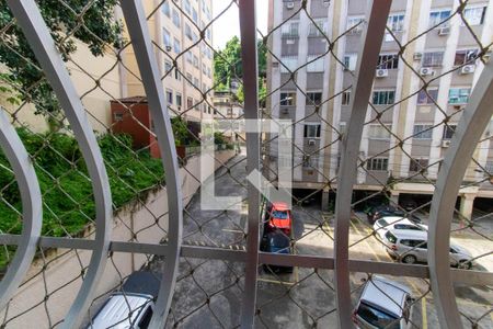 Vista Quarto 1 de apartamento à venda com 3 quartos, 59m² em Santa Rosa, Niterói
