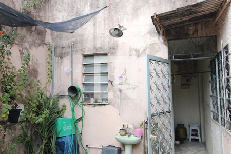 Casa à venda com 92m², 3 quartos e sem vagaQuintal