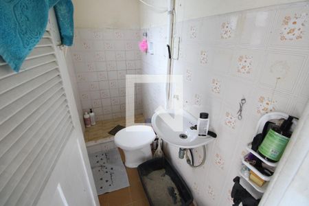 Casa à venda com 92m², 3 quartos e sem vagaBanheiro de serviço