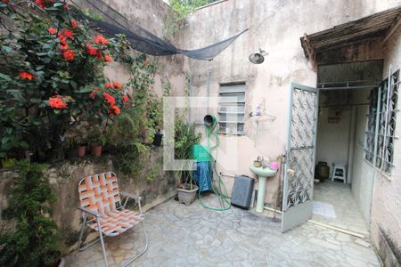 Casa à venda com 92m², 3 quartos e sem vagaQuintal