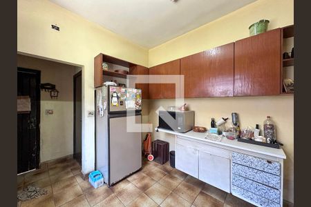 Casa à venda com 405m², 4 quartos e 4 vagasCozinha