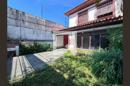 Casa à venda com 405m², 4 quartos e 4 vagasJardim/Frente